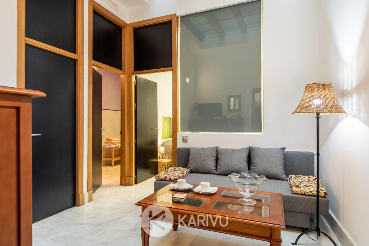 Estudio Senor De La Sentencia Apartment Seville Luaran gambar