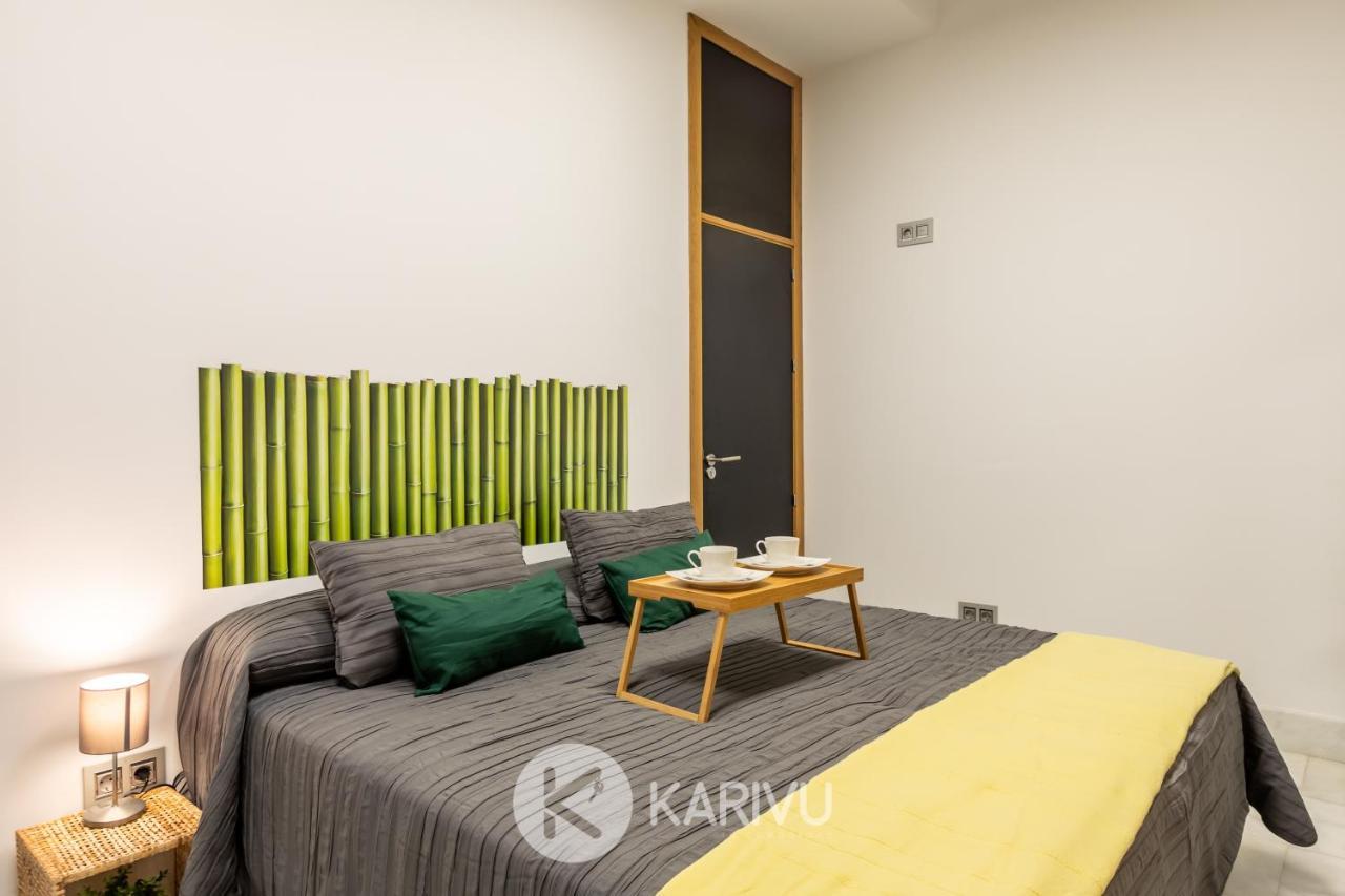 Estudio Senor De La Sentencia Apartment Seville Luaran gambar