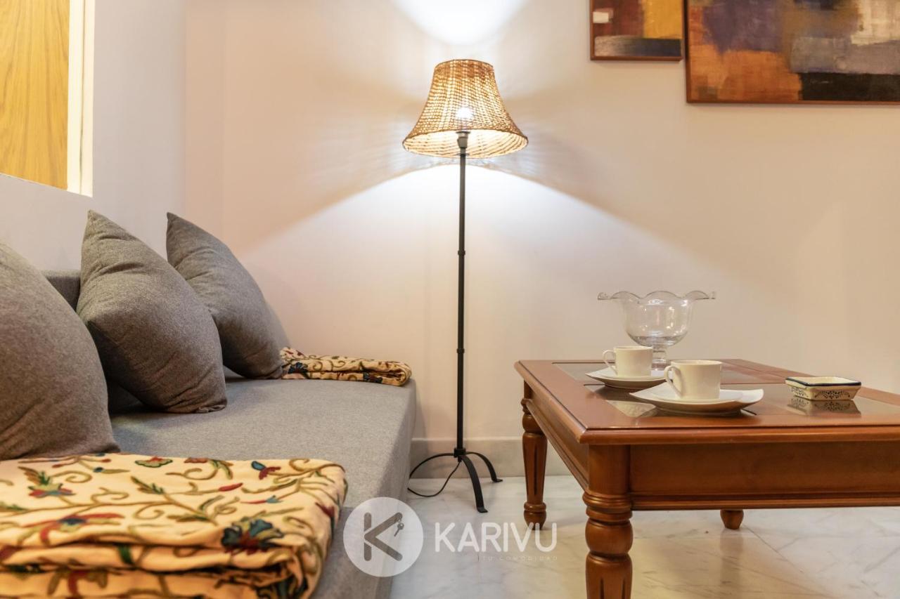 Estudio Senor De La Sentencia Apartment Seville Luaran gambar